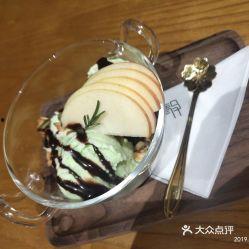 冰淇淋口味蜜瓜怎么吃视频,夏日清凉新吃法揭秘