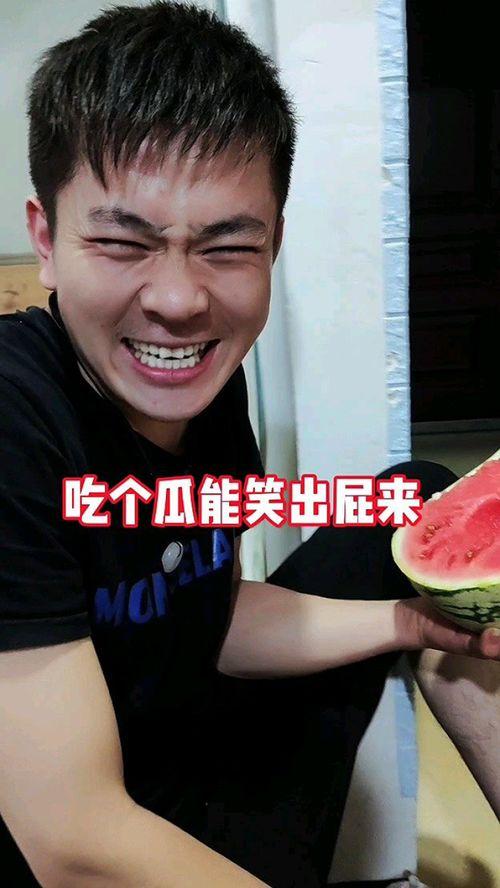 奇葩吃瓜博主视频,揭秘网红博主“奇葩吃瓜”背后的惊人真相