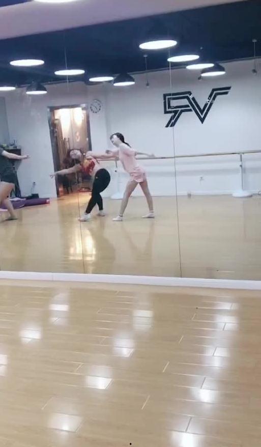 吃瓜兄弟舞蹈视频大全,盘点全网热门舞蹈视频合集