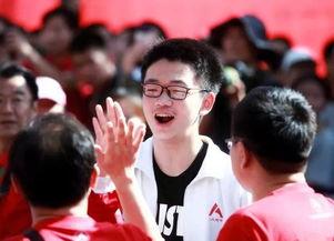 菏泽杨威吃瓜事件视频,网络热议的瓜田奇闻  第3张