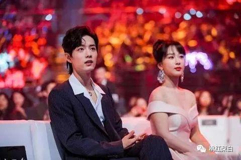 宋佳杨紫肖战吃瓜的视频,娱乐圈幕后故事大揭秘  第2张